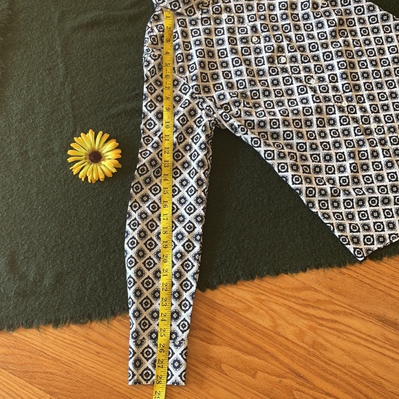 🌺 J.Crew; “Perfect,” Long-Sleeved, Button Down, Intricate Design Shirt; Sz. 4! - Picture 6 of 10